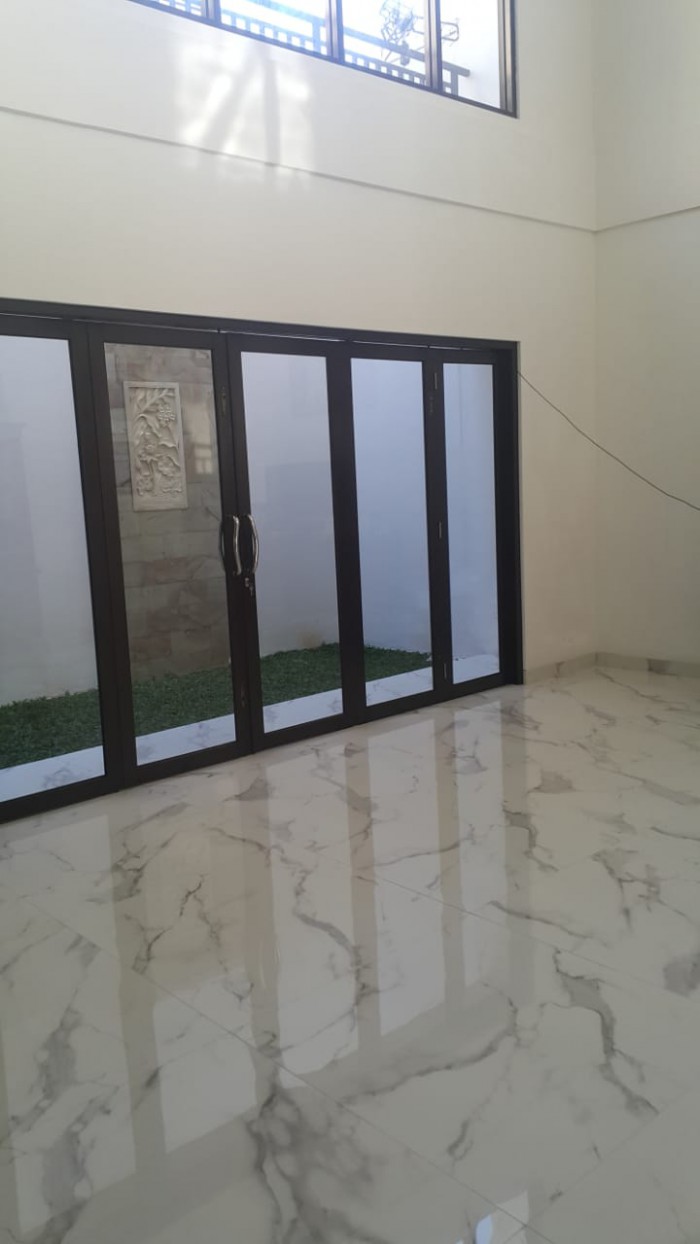 Dijual rumah di Jatisampurna Citra Grand